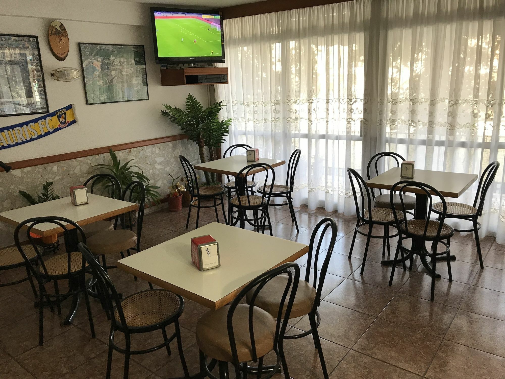 Pensión Venecia Salou Exterior foto